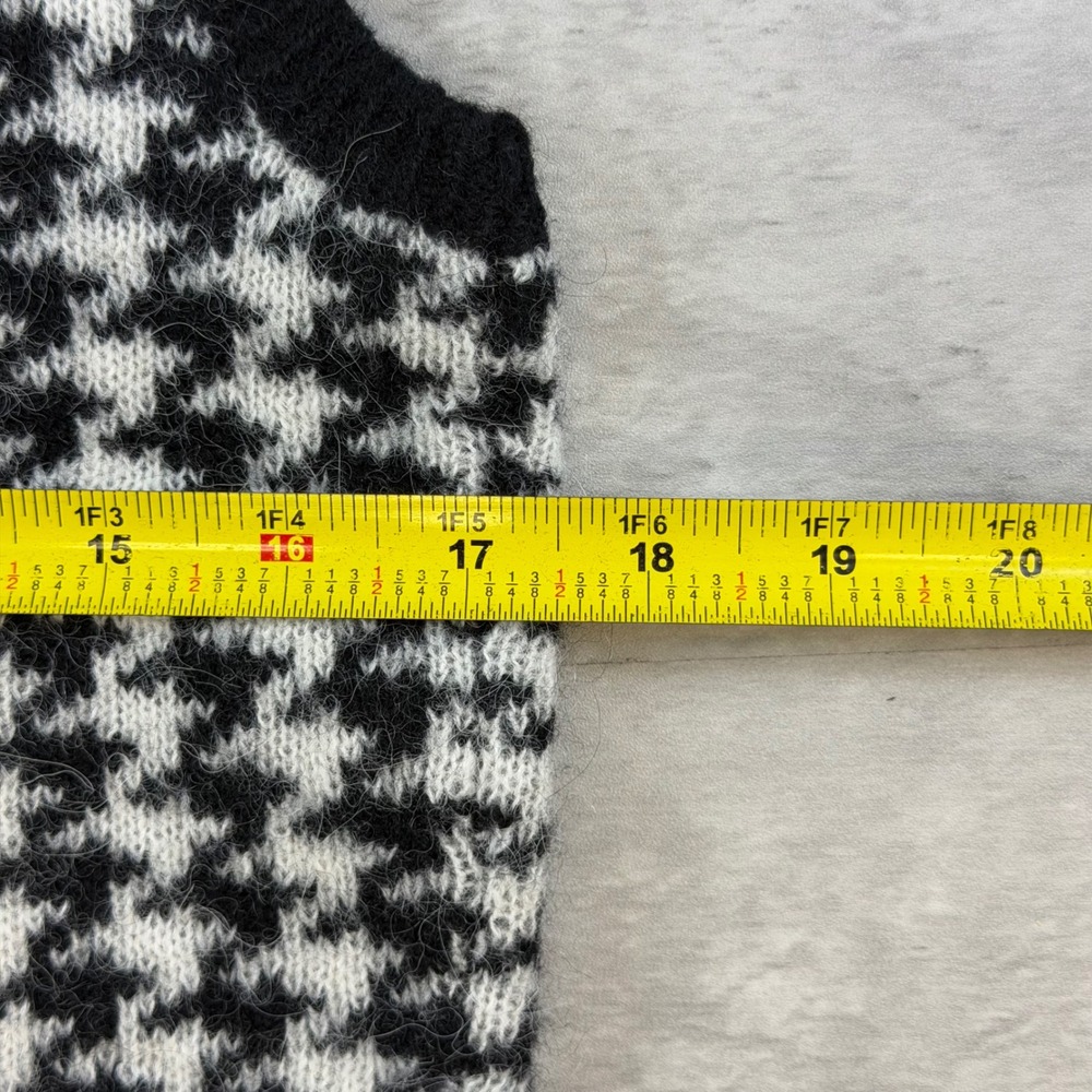 Polo Ralph Lauren Mens Houndstooth Sweater Vest Black White V-Neck Knit Medium - Picture 4 of 5